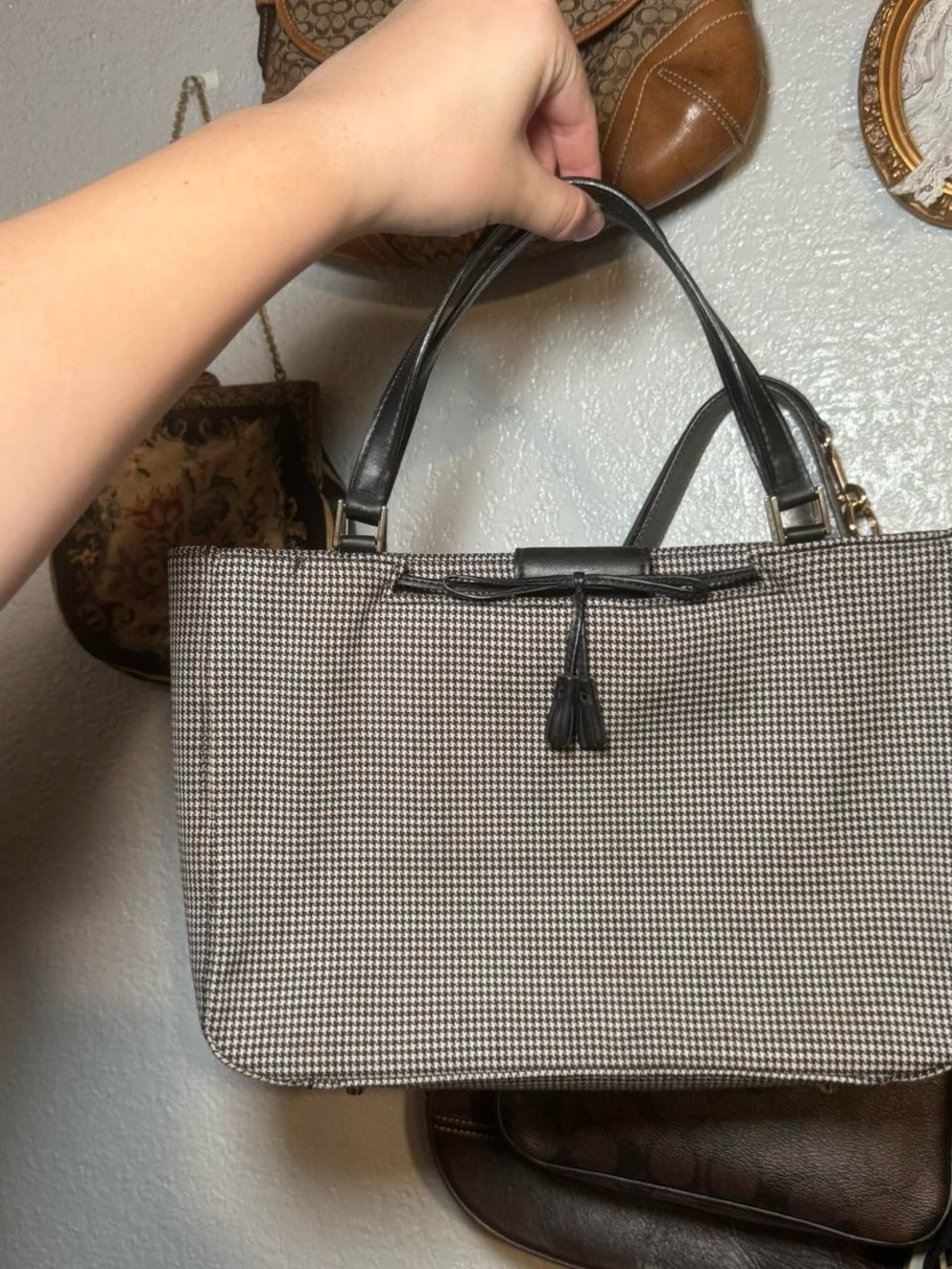 White and black elegant mini purse European vintage bag with leather straps